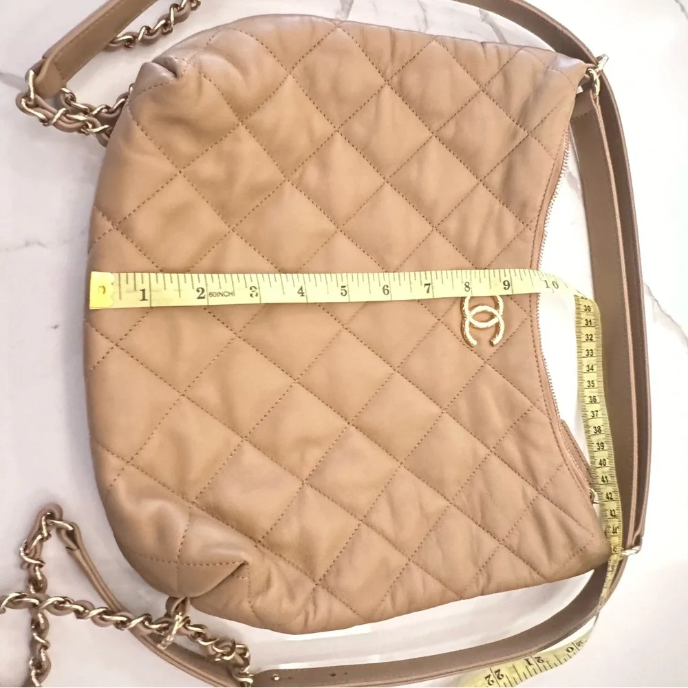 Chanel backpack - Picture 10 of 13